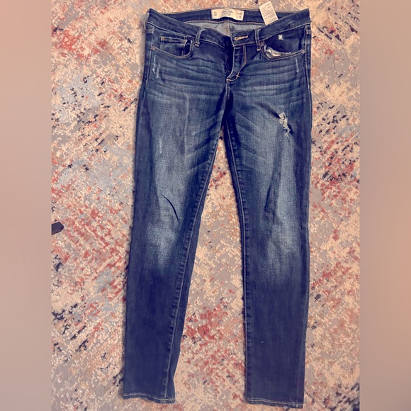 Abercrombie Women’s Jeans - Picture 1 of 7